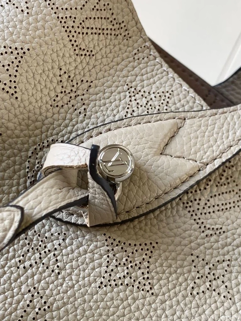 TimelessDesign Louis Vuitton Shopping Bags 39519 0712